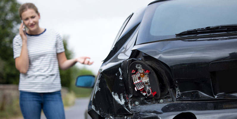 woman calling fort valley accident doctor